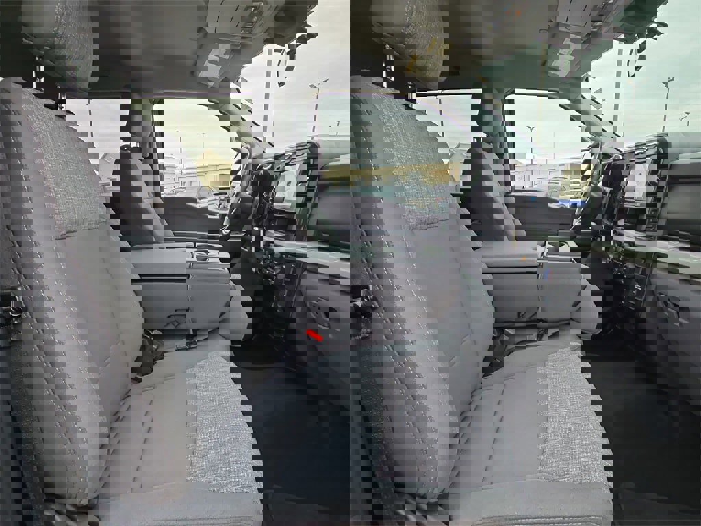 Used 2024 Ford F250 XLT image 10