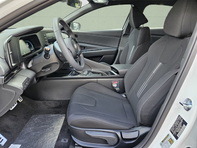 New 2026 Hyundai Elantra Sport FWD image 6