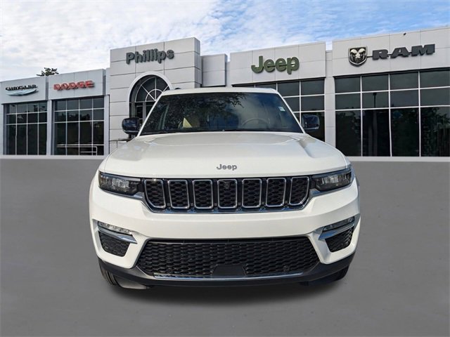 New 2025 Jeep Grand Cherokee Limited image 9