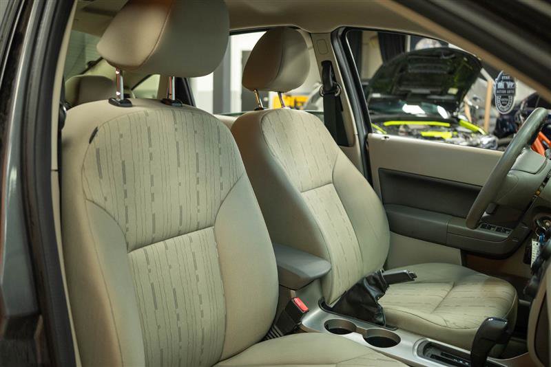 Used 2011 Ford Focus SE image 14