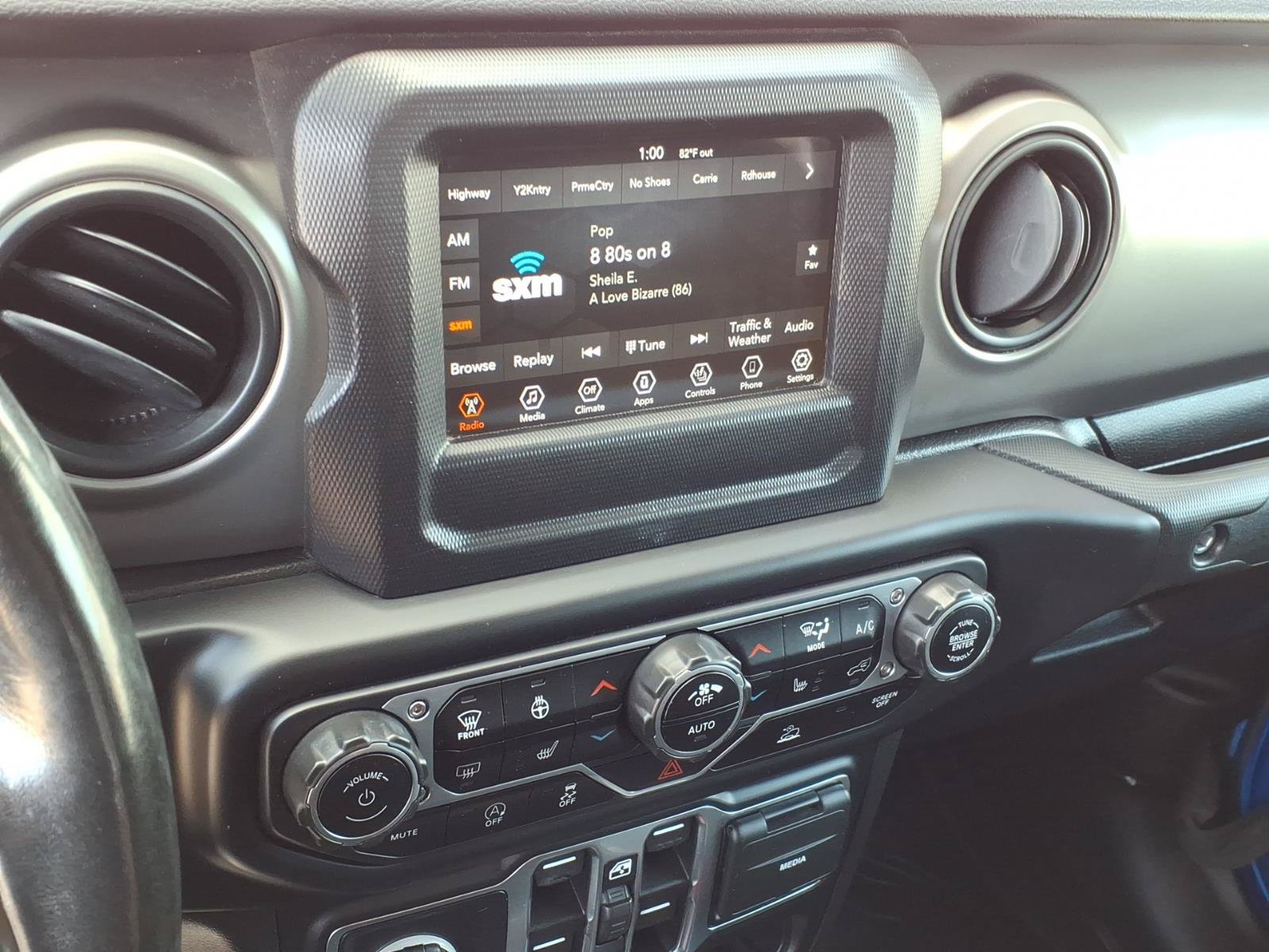 Used 2021 Jeep Gladiator Sport AWD/4WD image 22