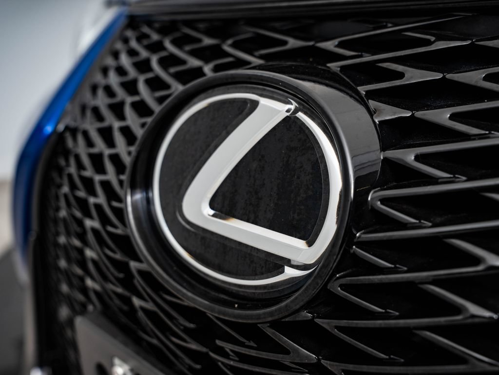 New 2026 Lexus UX 300h AWD image 3