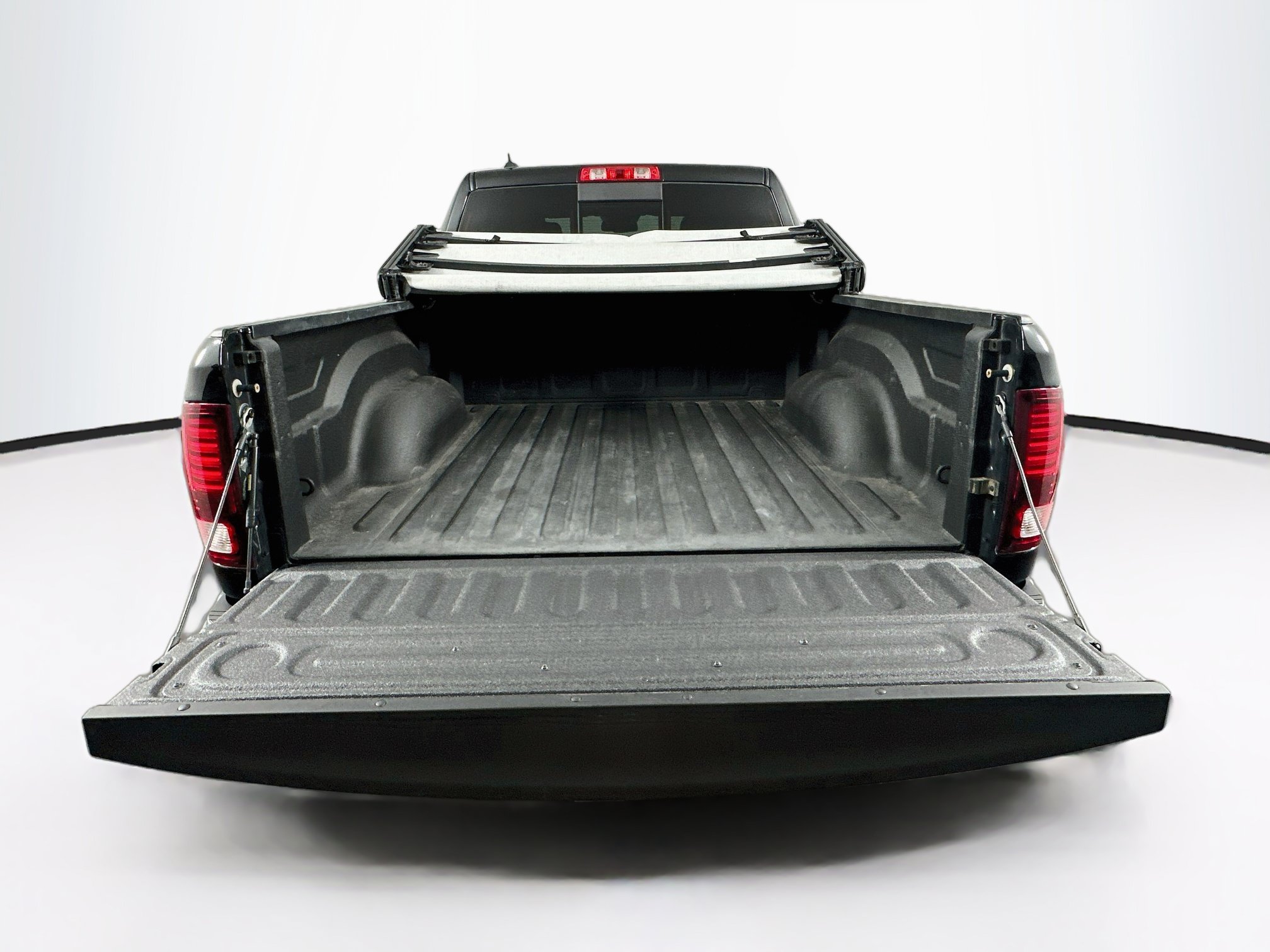 Used 2017 RAM 1500 Rebel w/ Luxury Group AWD/4WD image 29
