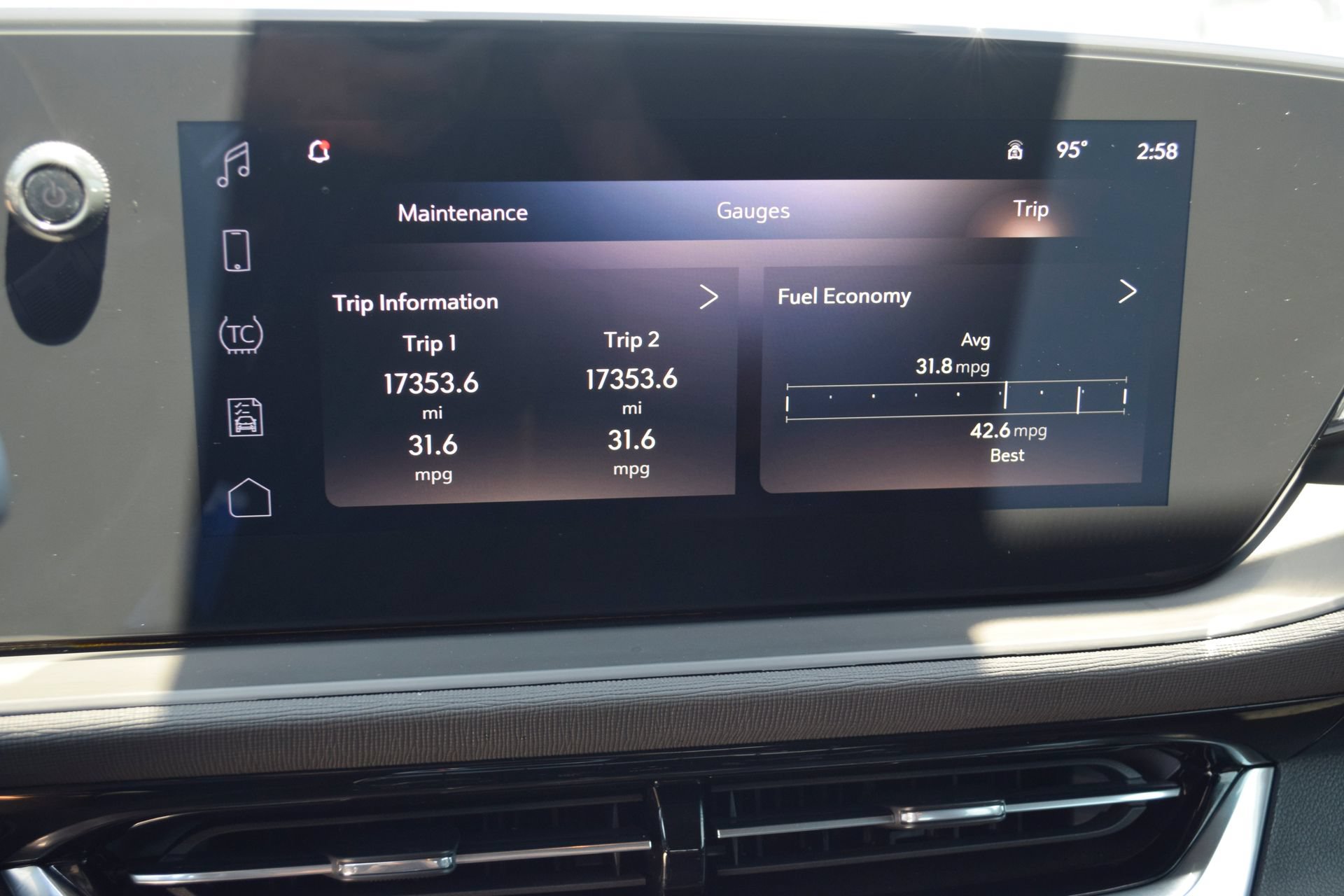 Used 2025 Buick Envista Avenir FWD image 14