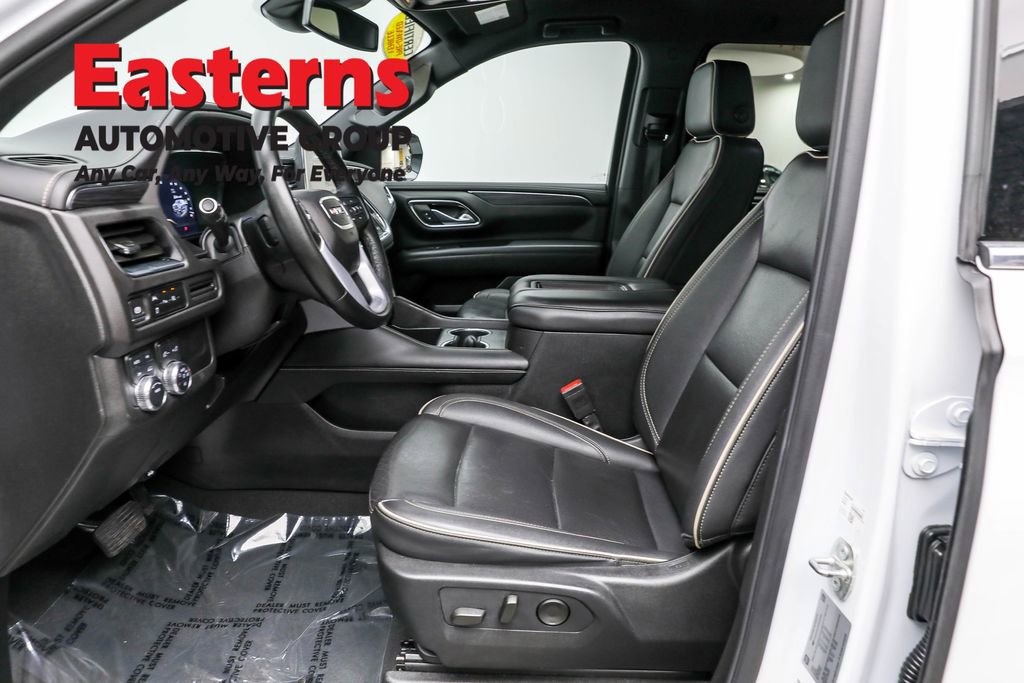 Used 2024 GMC Yukon XL SLT image 14