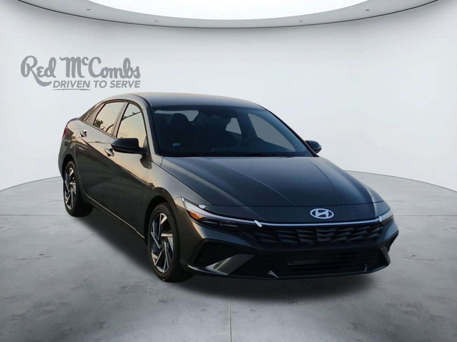 New 2025 Hyundai Elantra Sport image 7