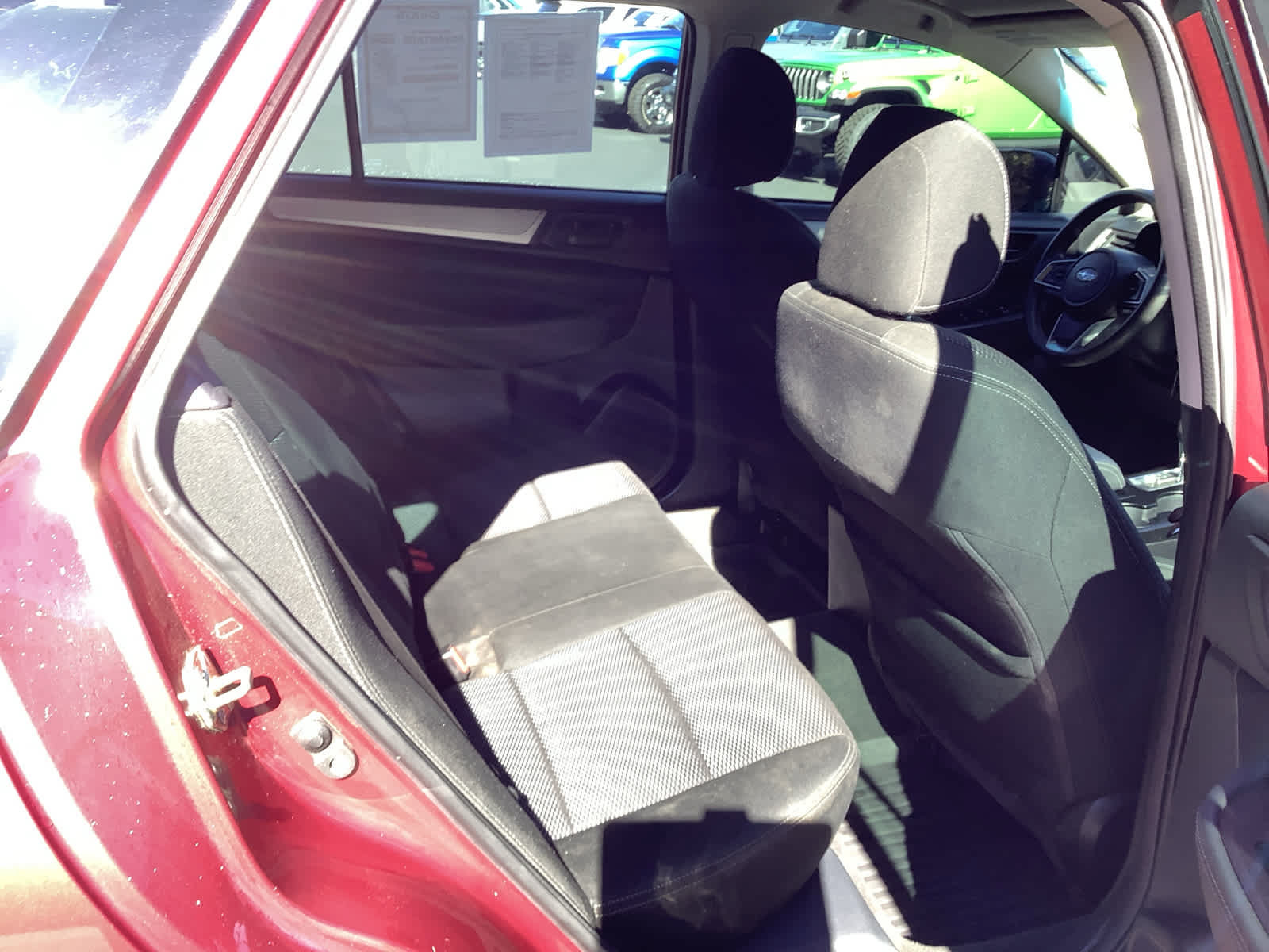 Used 2019 Subaru Outback 2.5i AWD/4WD image 9
