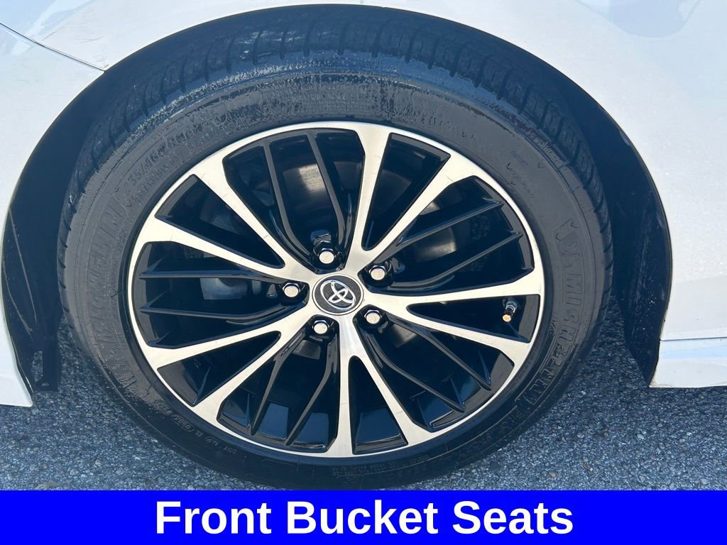 Used 2019 Toyota Camry SE w/ Convenience Package image 17
