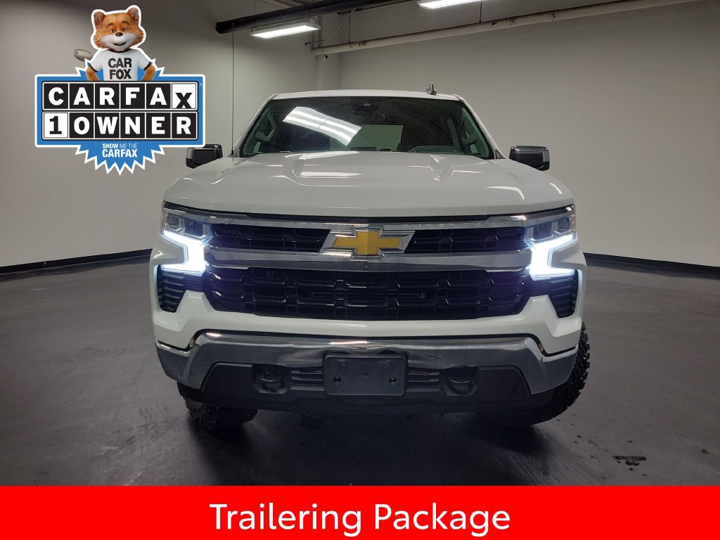 Used 2022 Chevrolet Silverado 1500 LT AWD/4WD image 4