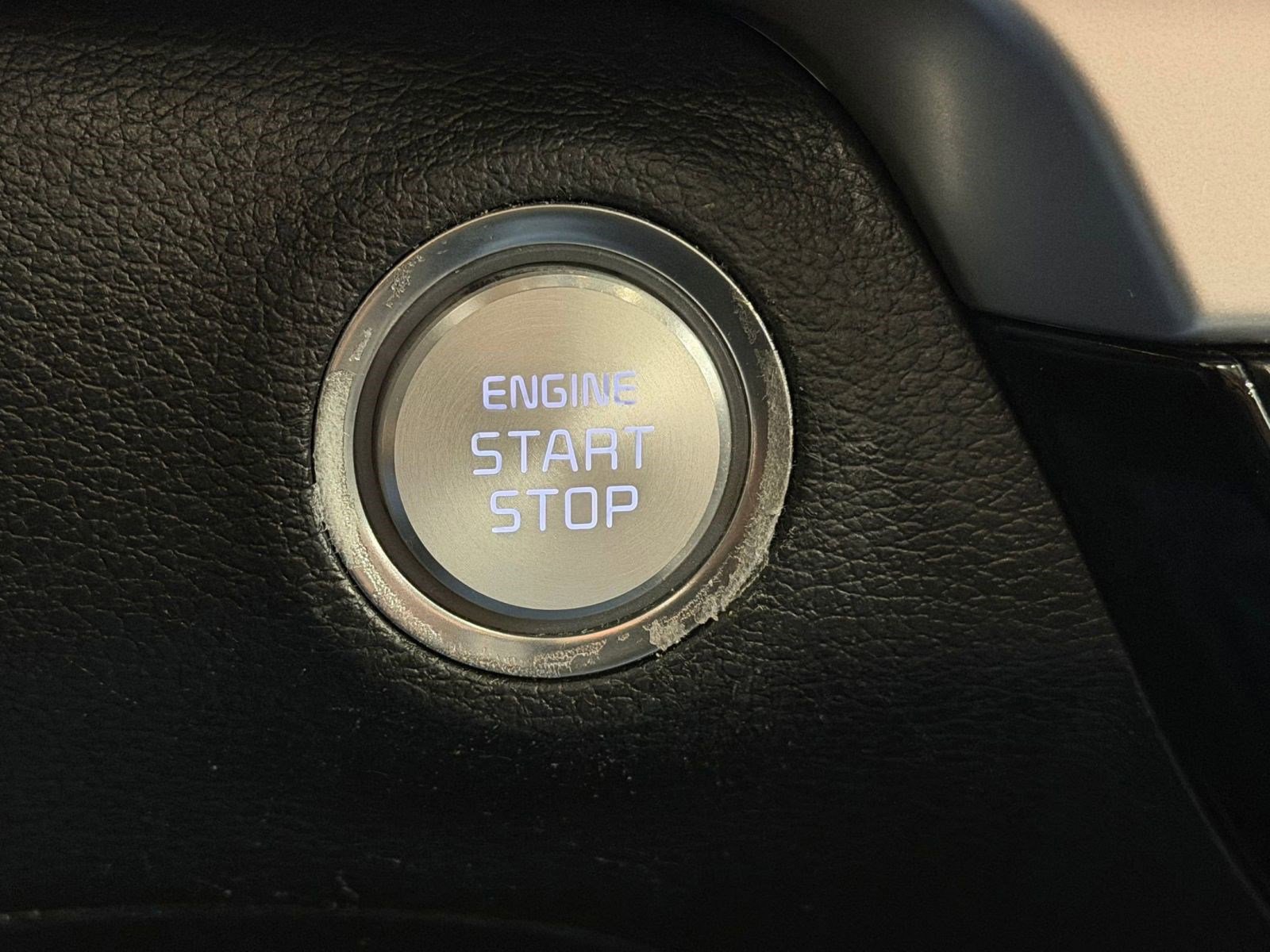 Used 2020 Kia Telluride S AWD/4WD image 33
