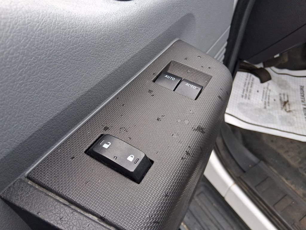 Used 2016 Ford F250 XL w/ XL Appearance Package image 12