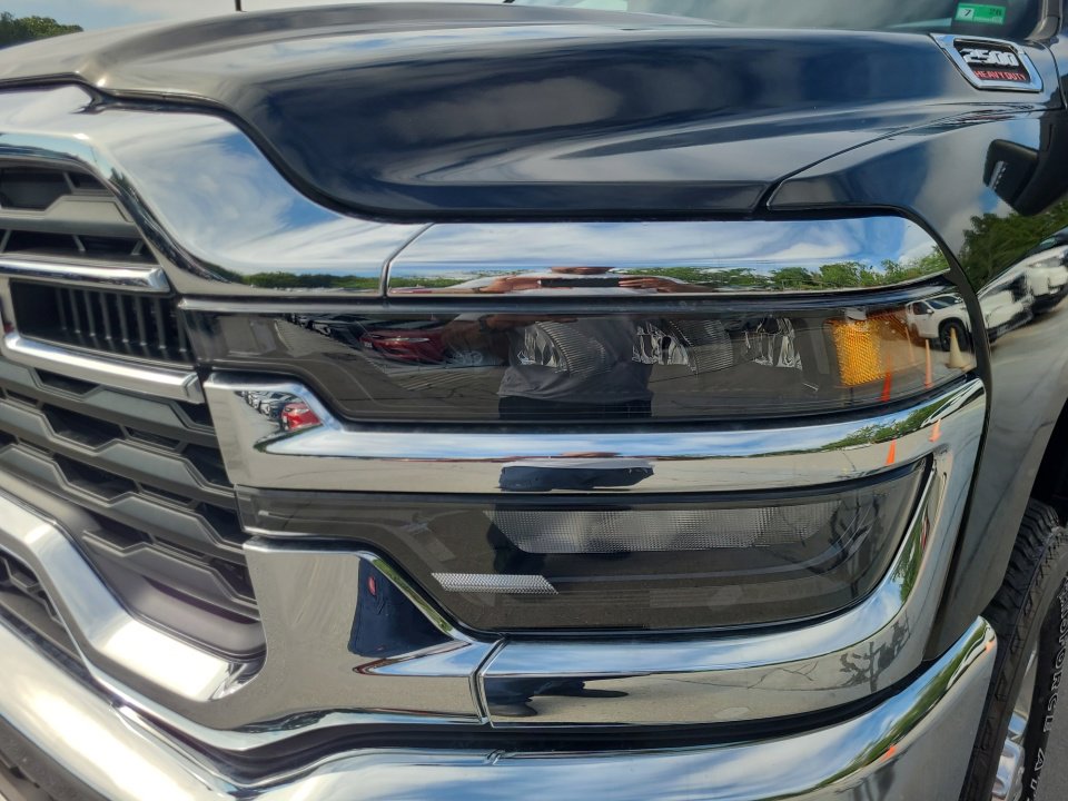 New 2025 RAM 2500 Big Horn image 26