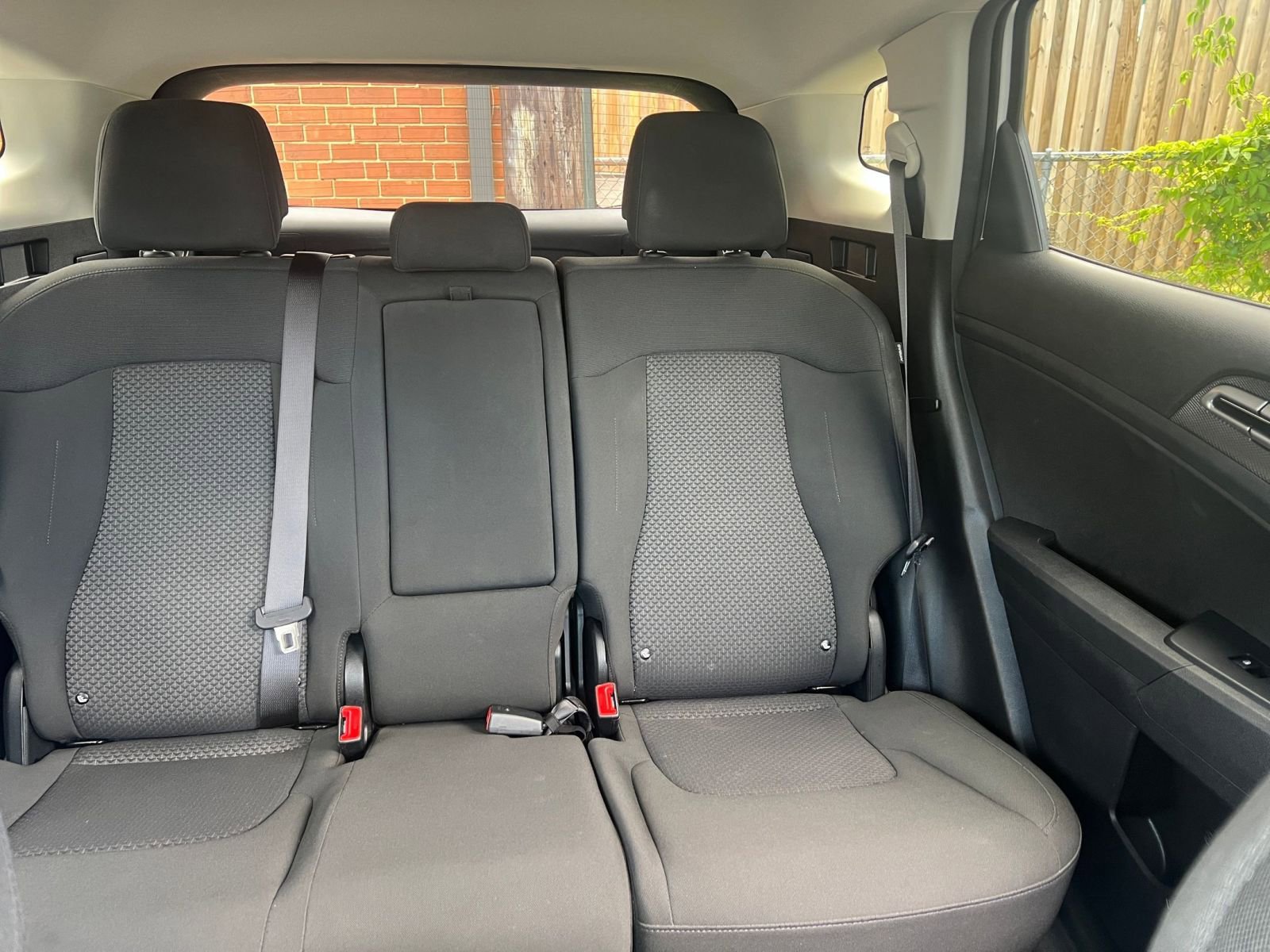 Used 2025 Kia Sportage LX FWD image 36