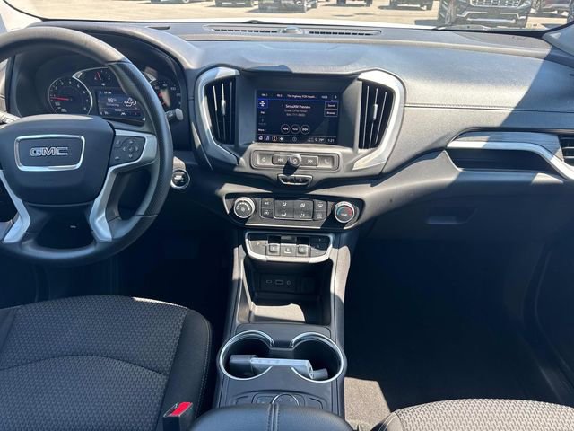 Used 2024 GMC Terrain SLE AWD/4WD image 19