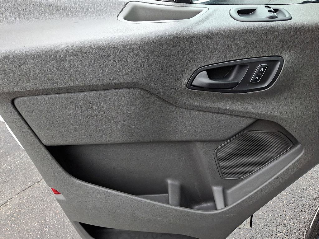 Used 2024 Ford Transit 350 XLT image 13