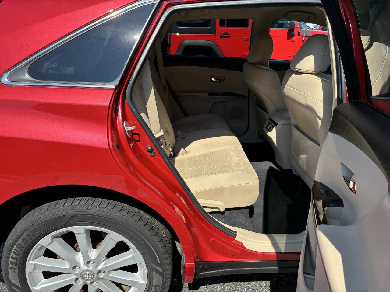 Used 2010 Toyota Venza image 24