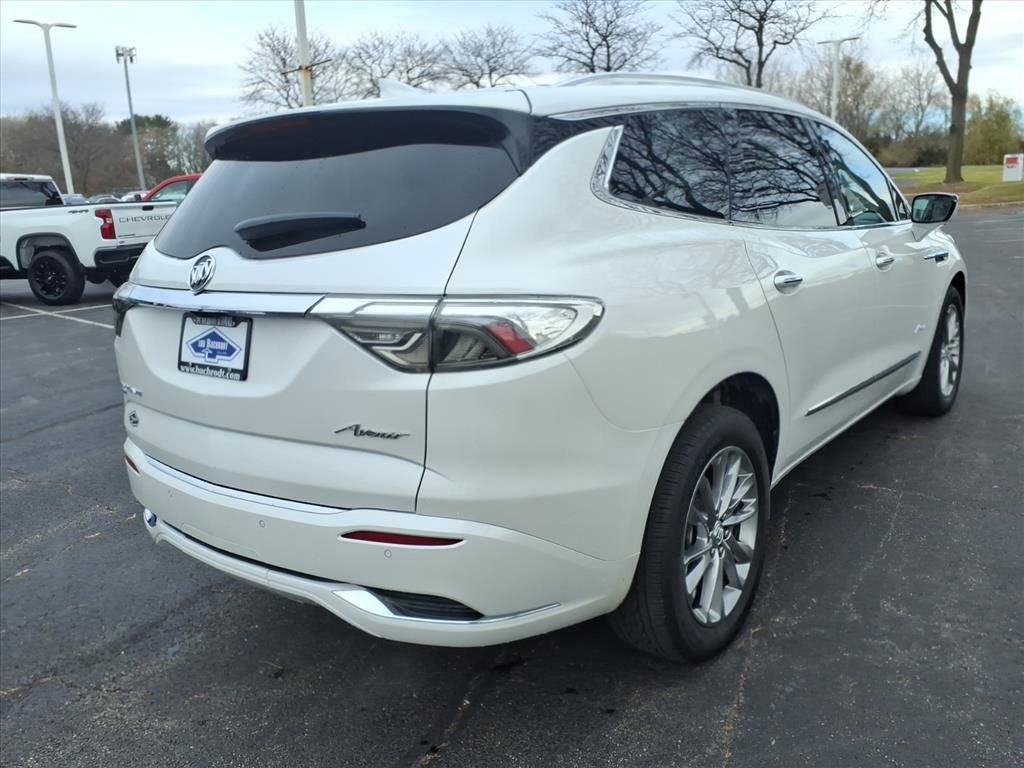Used 2023 Buick Enclave Avenir w/ Avenir Technology Package image 7