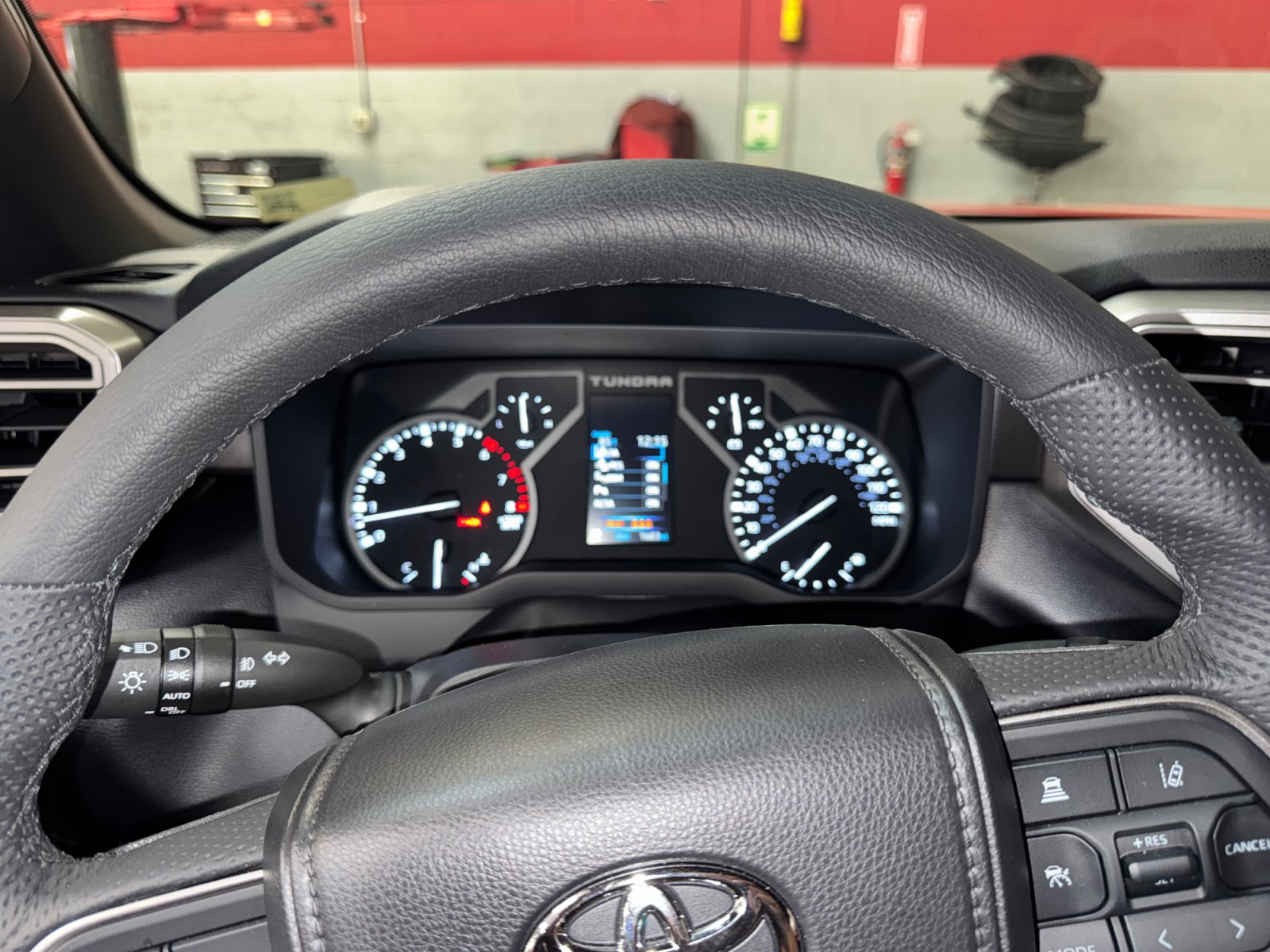 Certified 2026 Toyota Tundra SR5 w/ TRD Off-Road Package AWD/4WD image 10