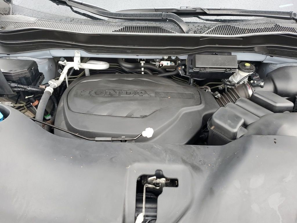 Used 2022 Honda Pilot Sport image 11