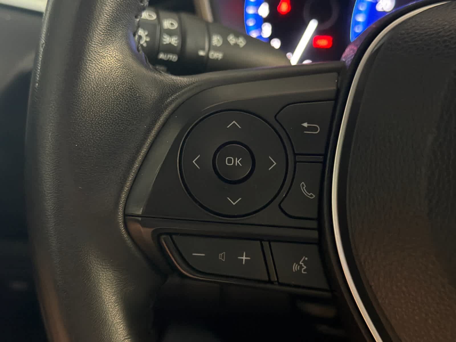 Used 2021 Toyota Corolla XSE FWD image 24