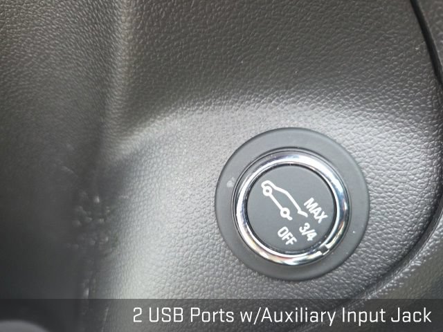 Used 2023 Buick Encore GX Essence w/ Experience Buick Package FWD image 31