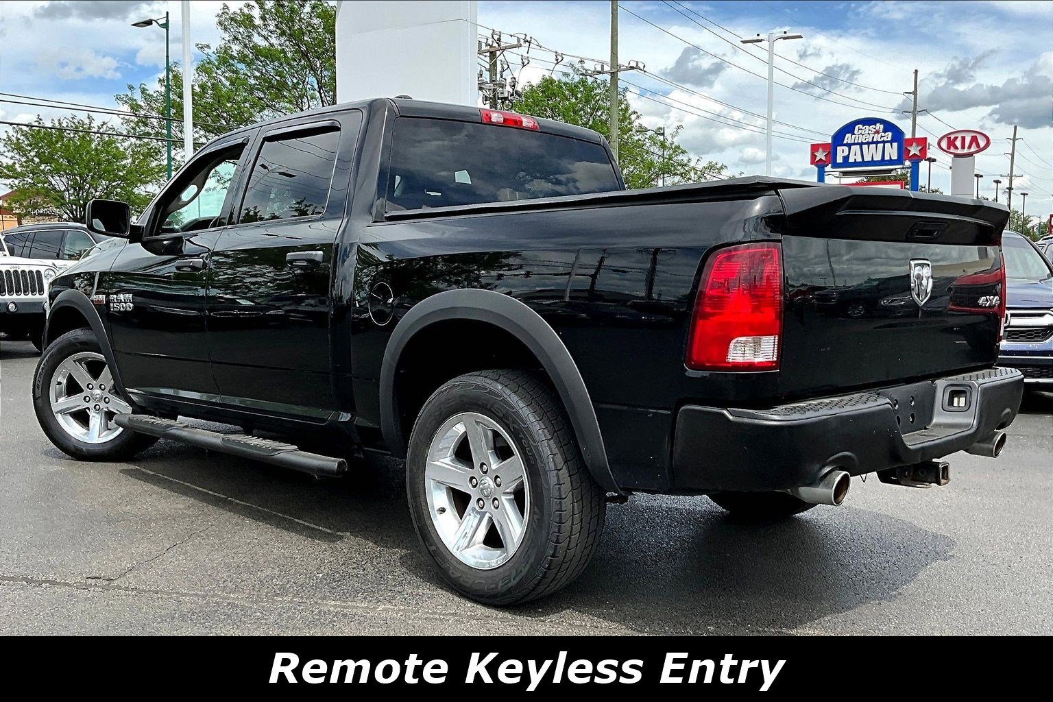 Used 2014 RAM 1500 Express image 3