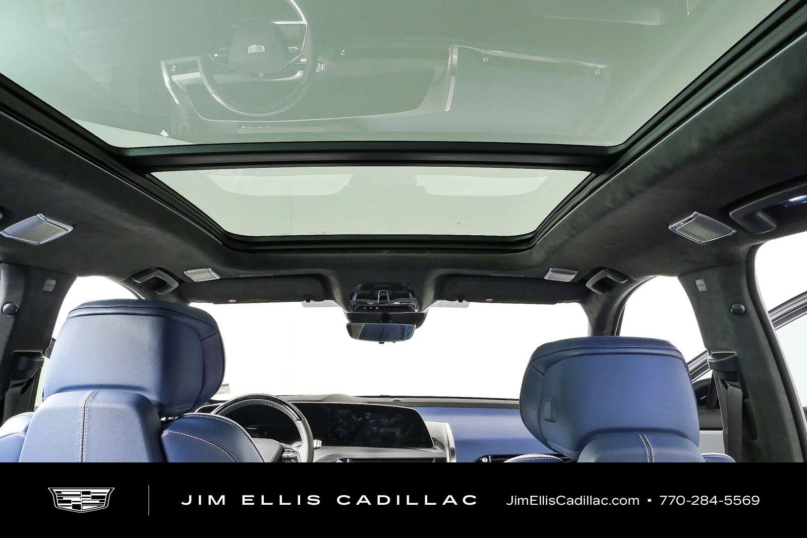New 2026 Cadillac Vistiq Premium Luxury AWD/4WD image 18