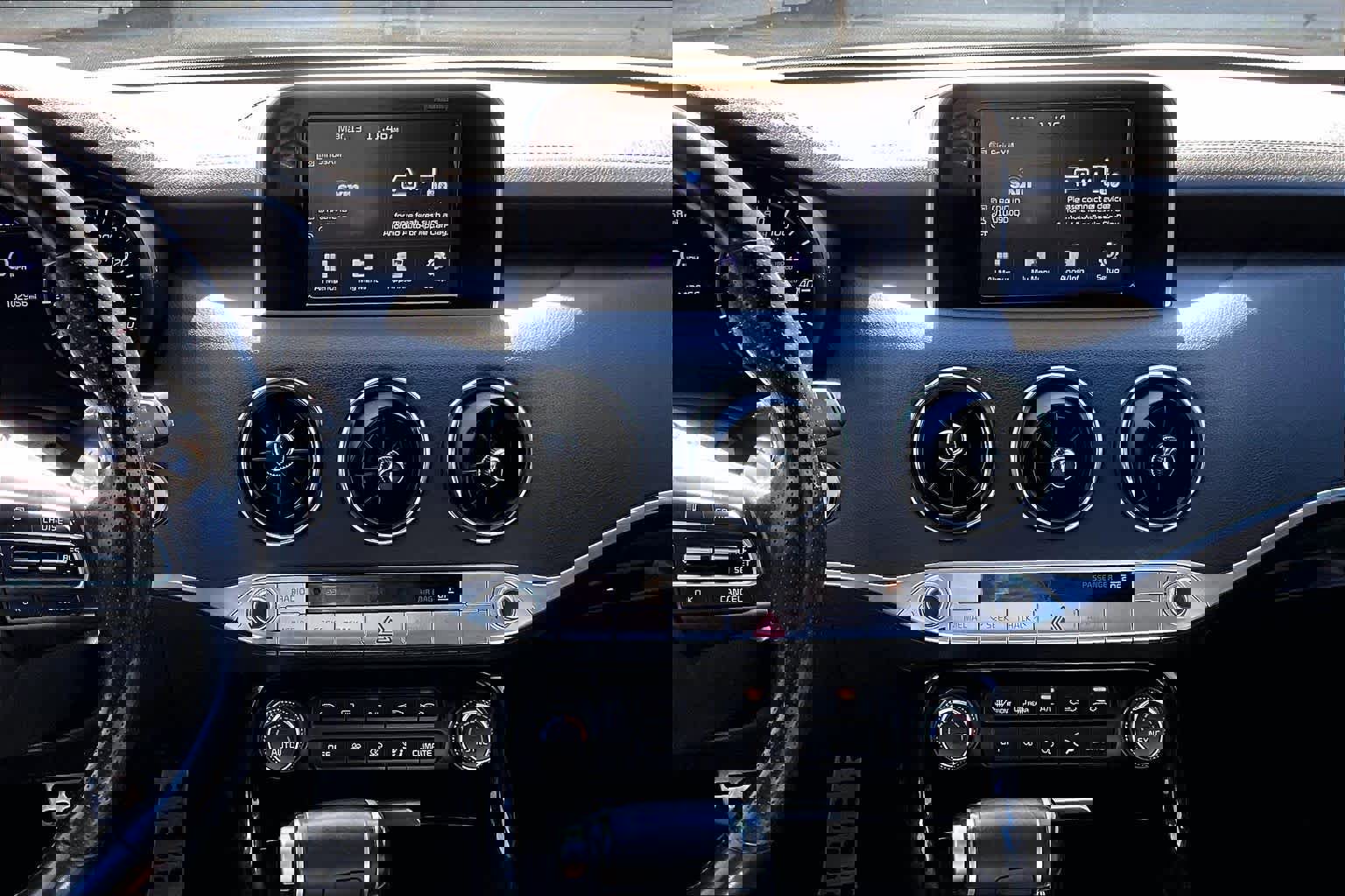 Used 2020 Kia Stinger GT-Line image 7