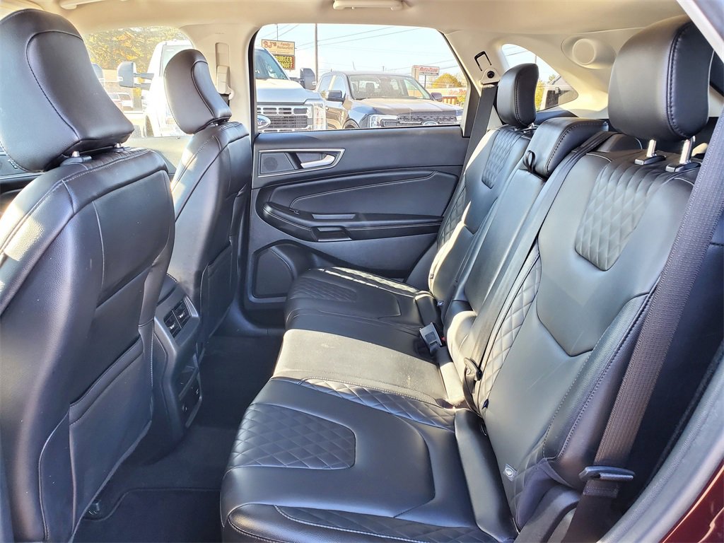 Used 2024 Ford Edge Titanium image 29