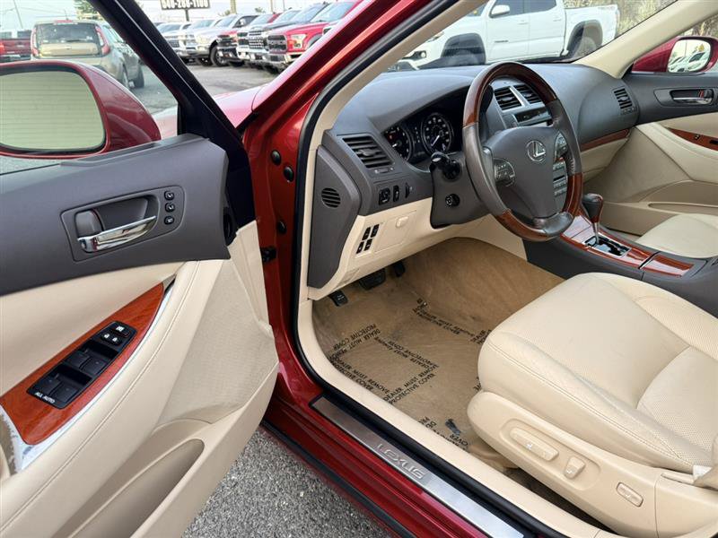 Used 2011 Lexus ES 350 FWD image 25