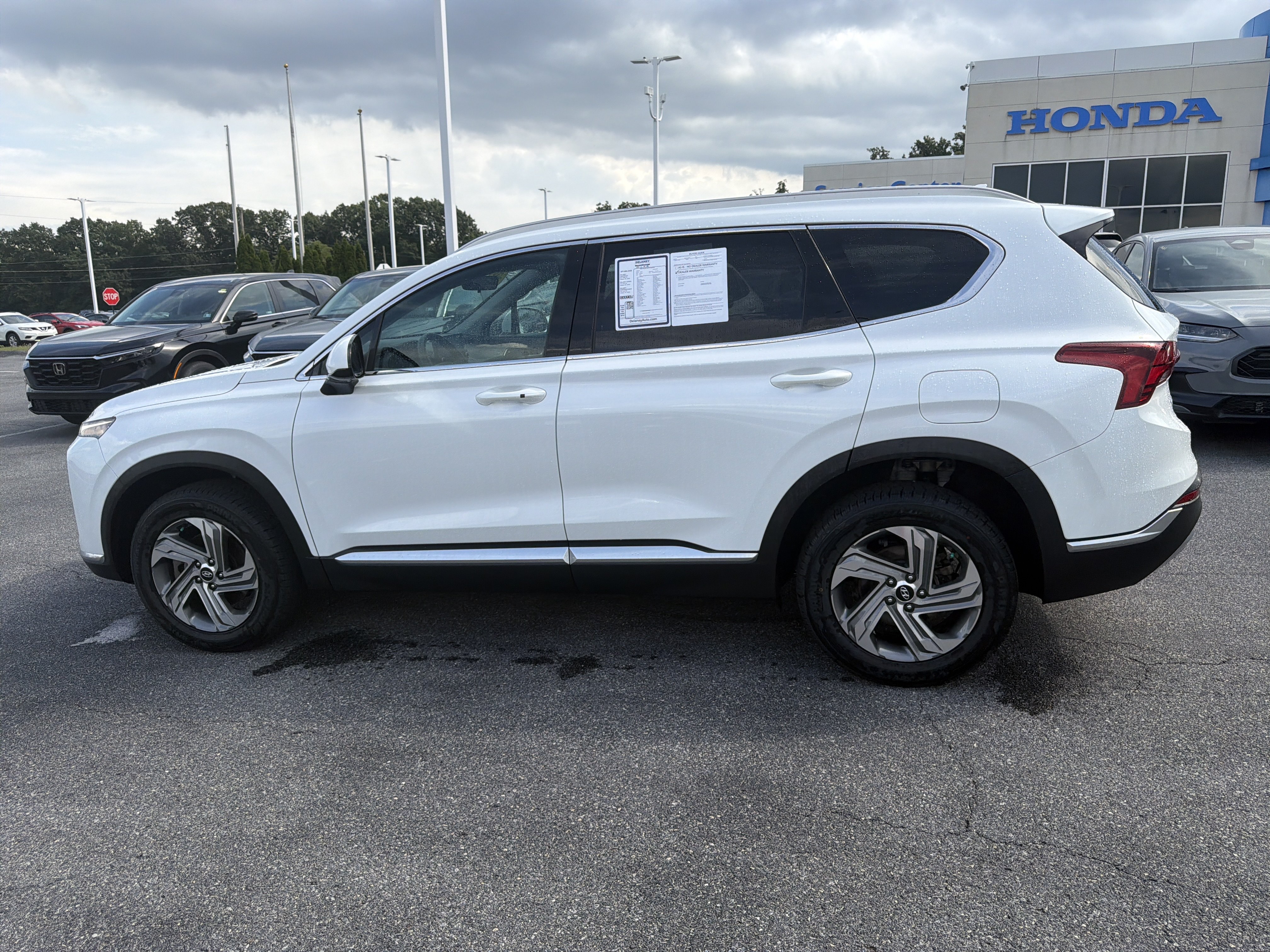 Certified 2021 Hyundai Santa Fe SEL AWD/4WD image 10