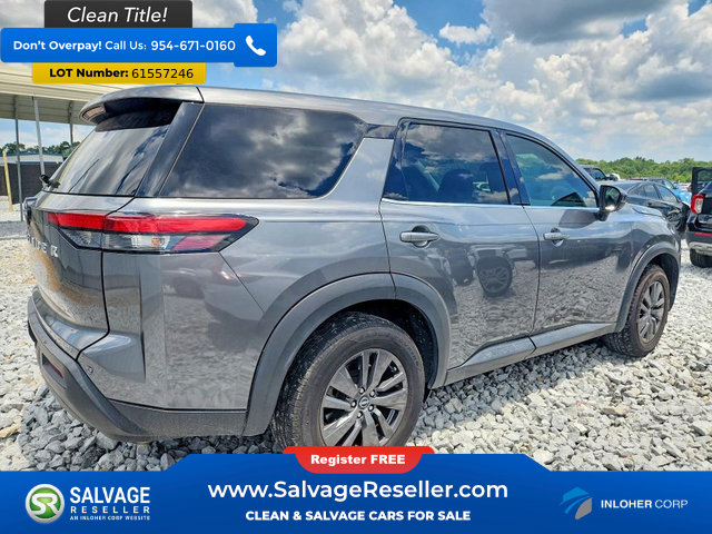 Used 2022 Nissan Pathfinder S FWD image 4