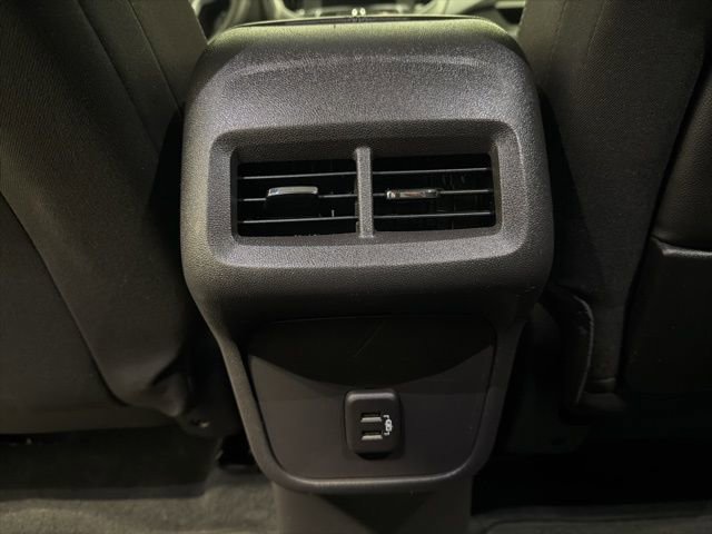 Used 2024 GMC Terrain SLE AWD/4WD image 26