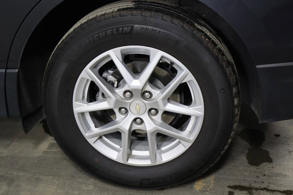 Used 2023 Chevrolet Equinox LT image 37