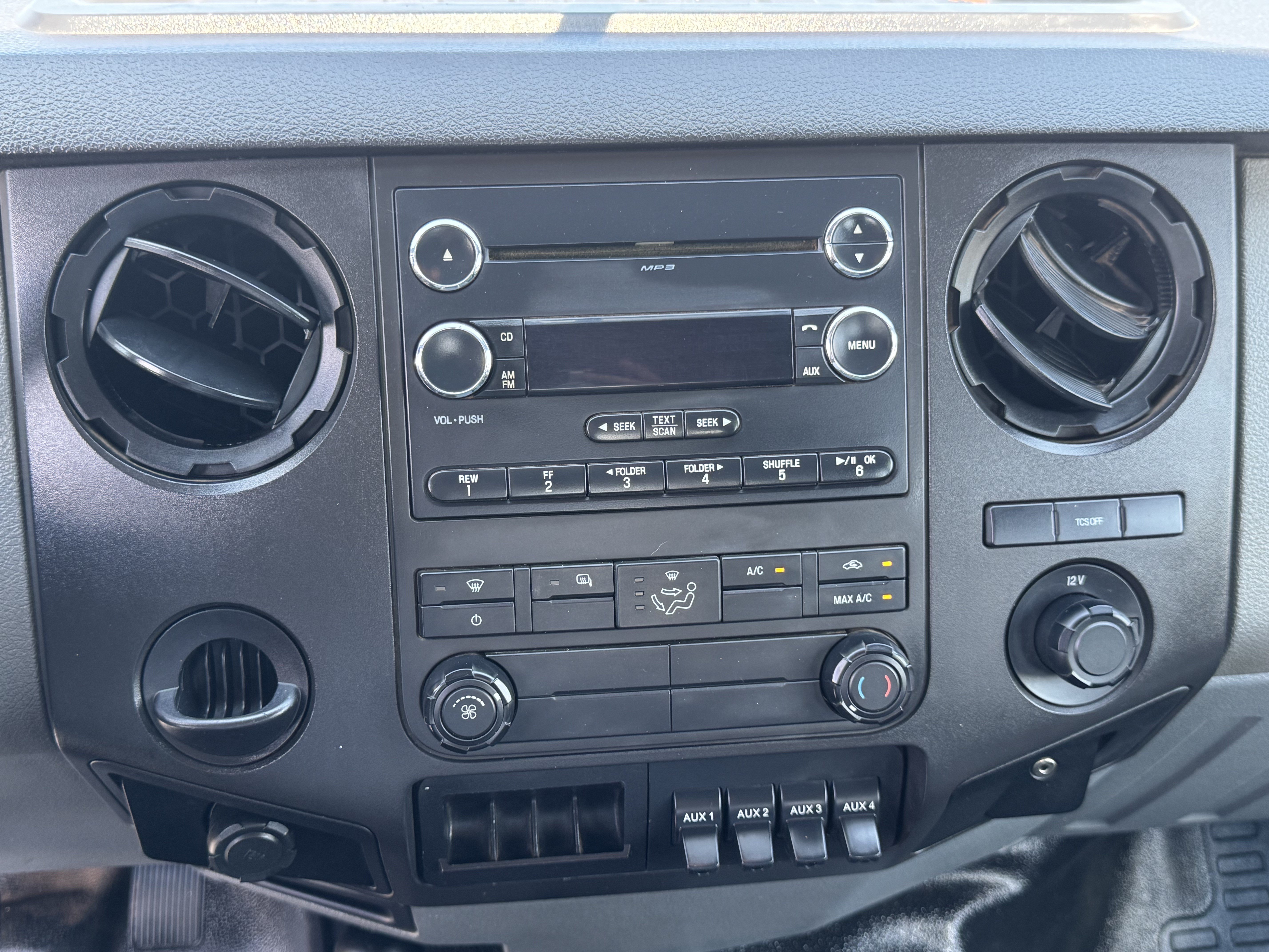 Used 2016 Ford F450 XL w/ Power Equipment Group AWD/4WD image 25
