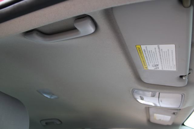 Used 2017 Hyundai Elantra SE FWD image 33