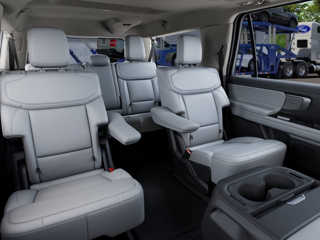 New 2027 Ford Expedition Max Platinum RWD image 11