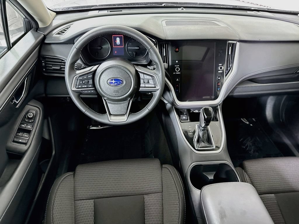 Certified 2025 Subaru Outback Premium AWD/4WD image 4
