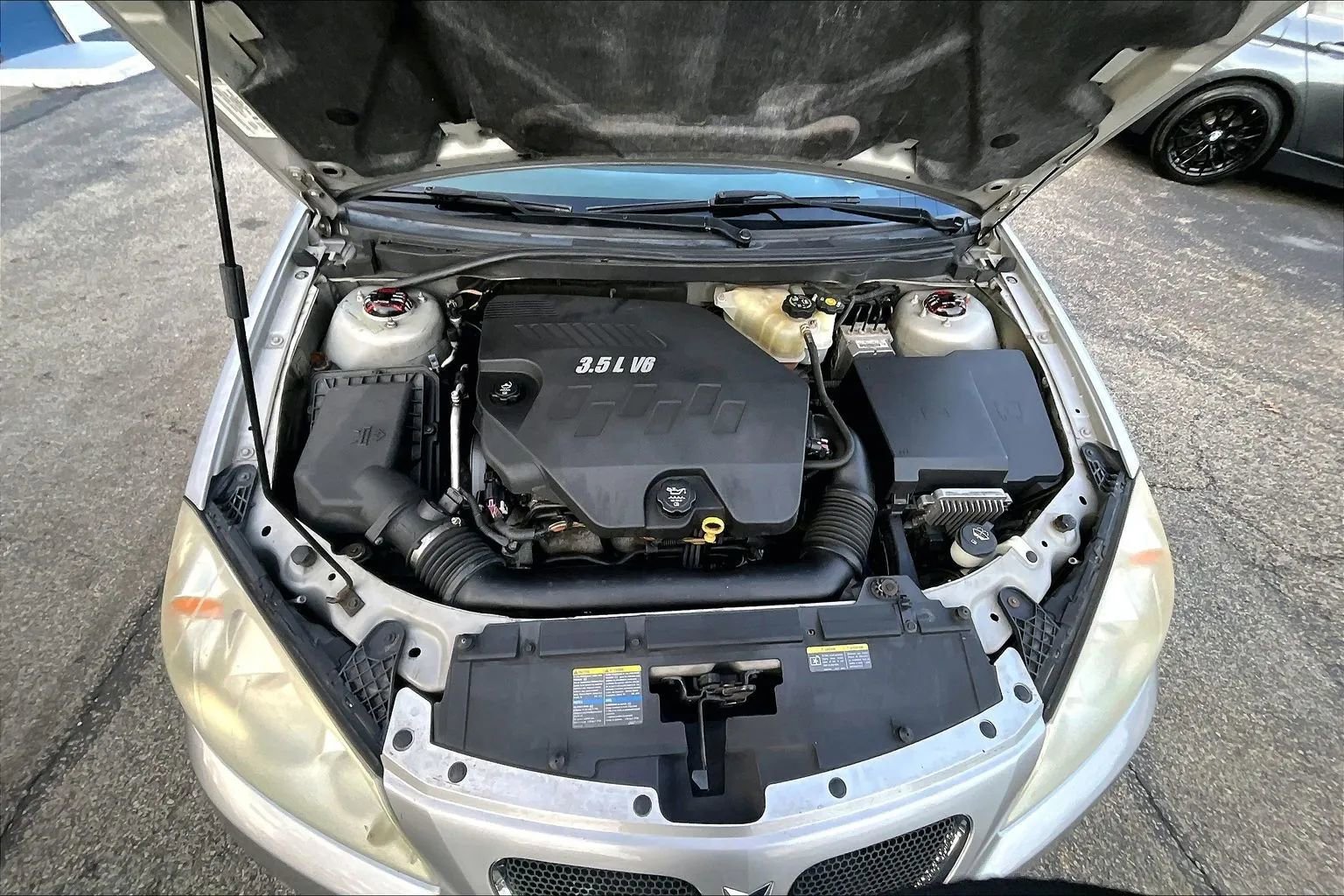 Used 2007 Pontiac G6 GT w/ Premium Package image 9