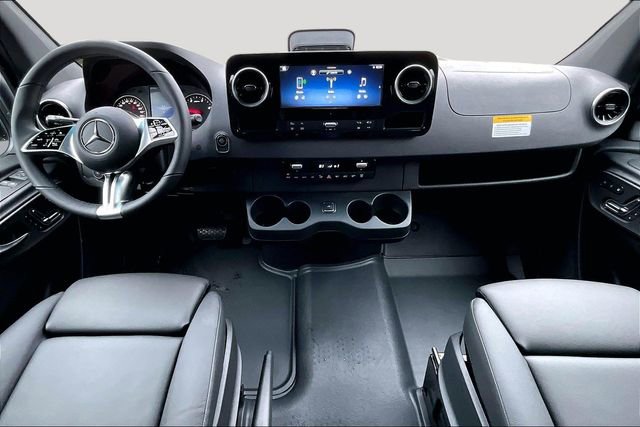 New 2025 Mercedes-Benz Sprinter 2500 image 7