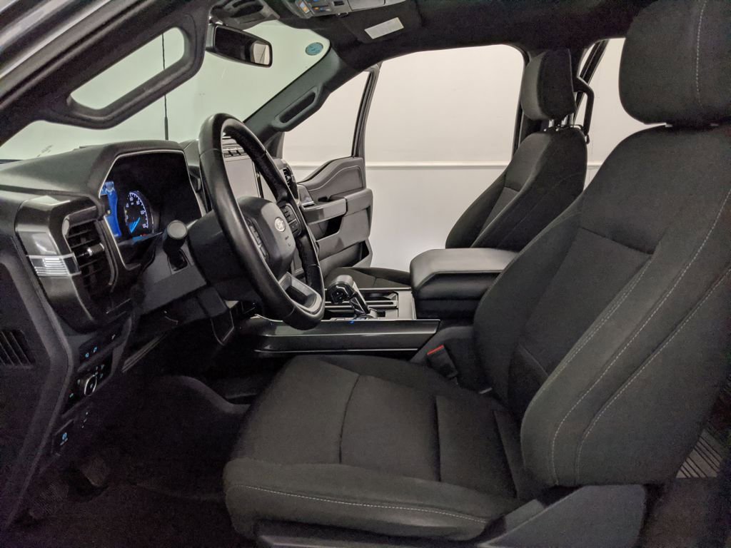 Used 2023 Ford F150 XLT w/ Equipment Group 302A High image 17