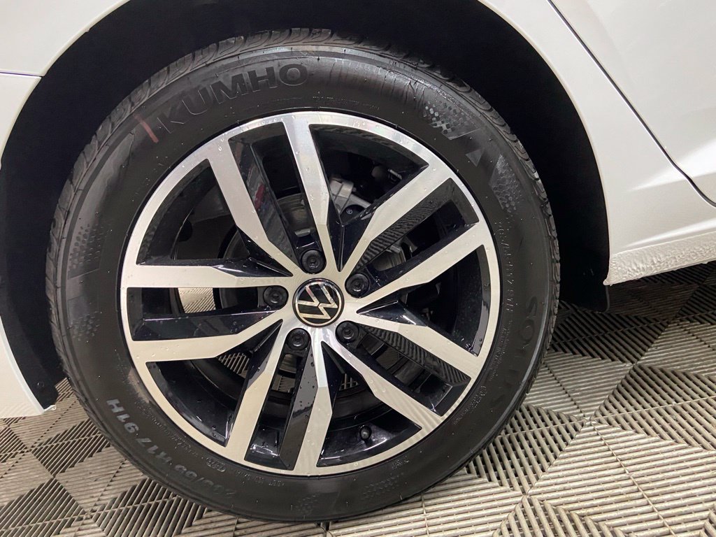 New 2027 Volkswagen Jetta SE FWD image 8