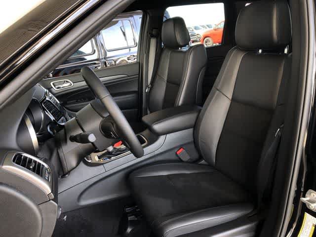 Used 2019 Jeep Grand Cherokee Altitude AWD/4WD image 20
