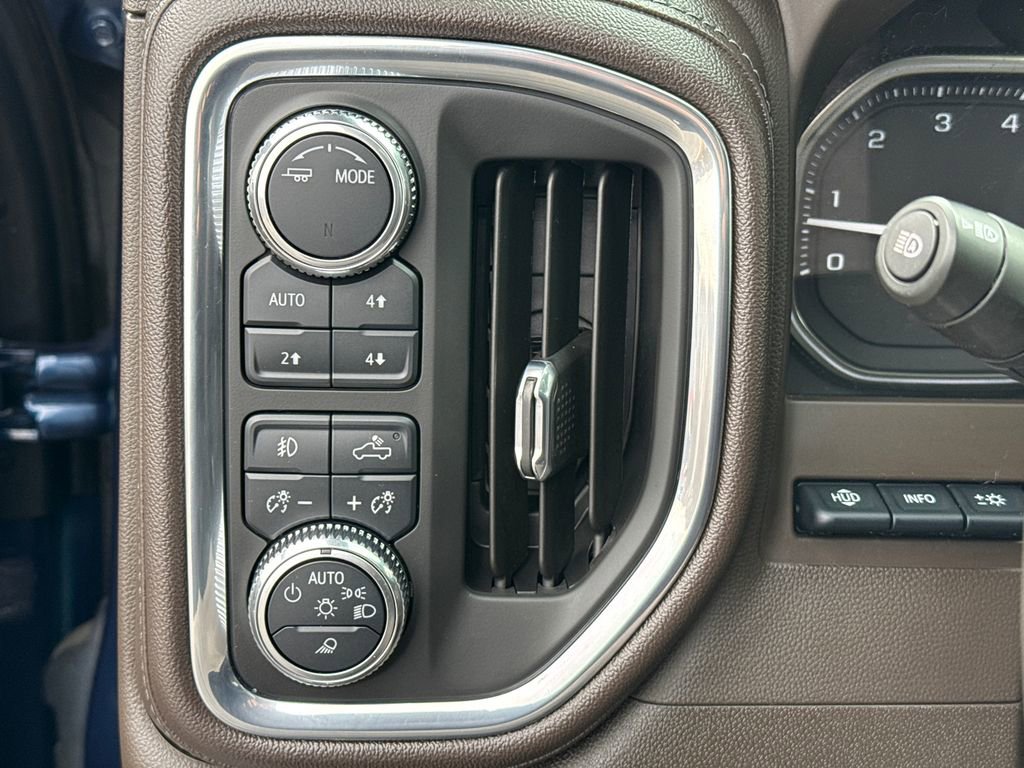 Certified 2023 GMC Sierra 3500 Denali w/ Denali Ultimate Package image 21