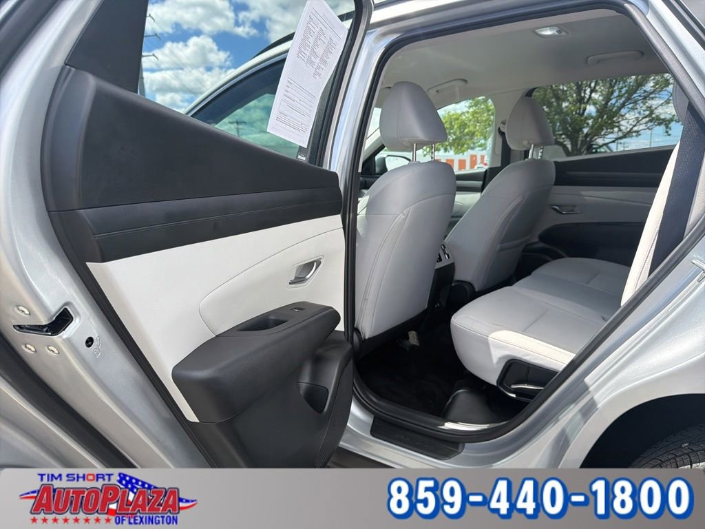 Used 2025 Hyundai Tucson SEL AWD/4WD image 13