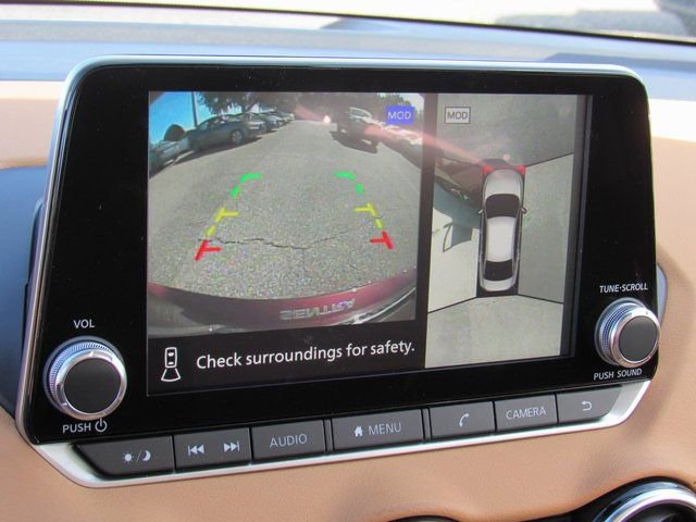 New 2025 Nissan Sentra SV w/ SV Premium Package image 16