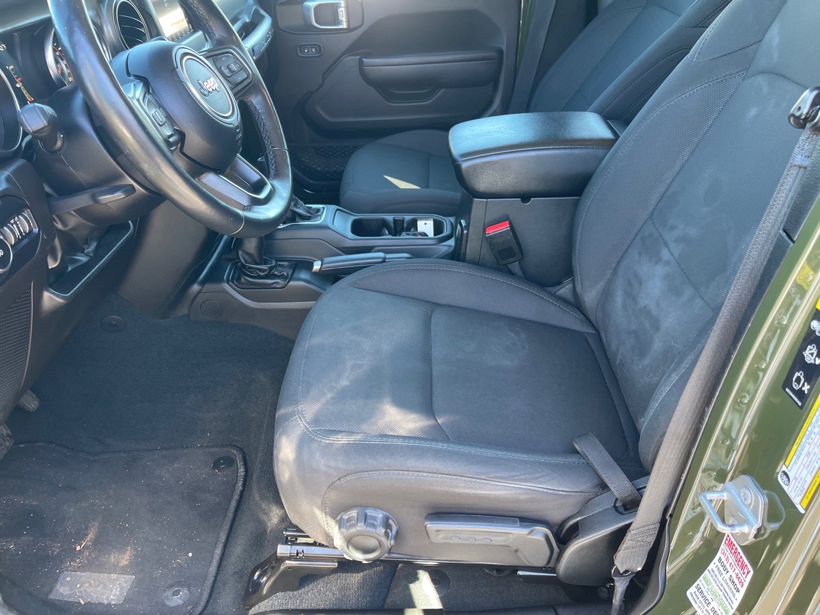 Used 2022 Jeep Wrangler Unlimited Sport image 10