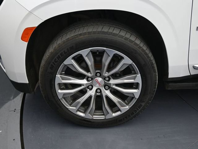 Used 2021 GMC Yukon XL Denali w/ Denali Ultimate Package image 25