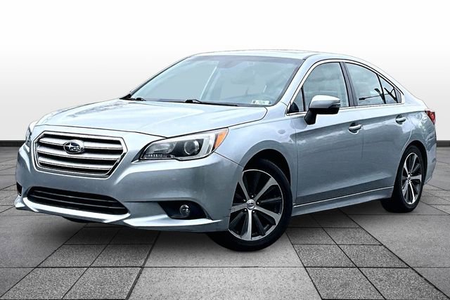 Used 2017 Subaru Legacy 2.5i Limited AWD/4WD image 2
