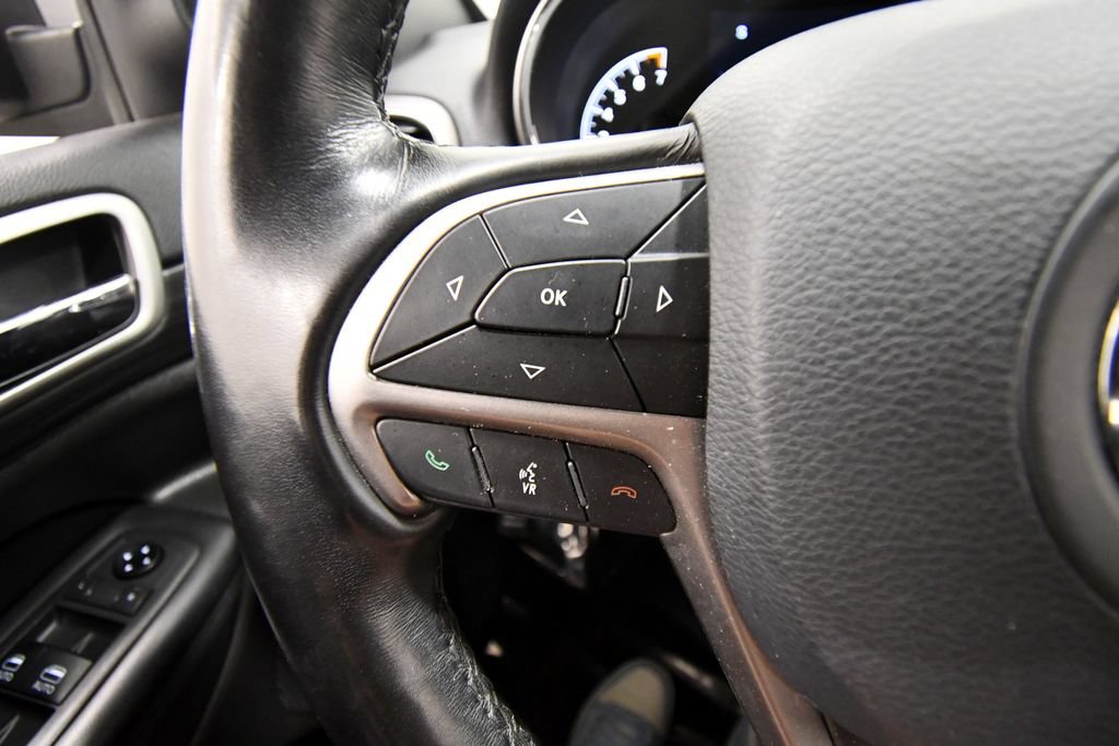 Used 2021 Jeep Grand Cherokee Altitude AWD/4WD image 20